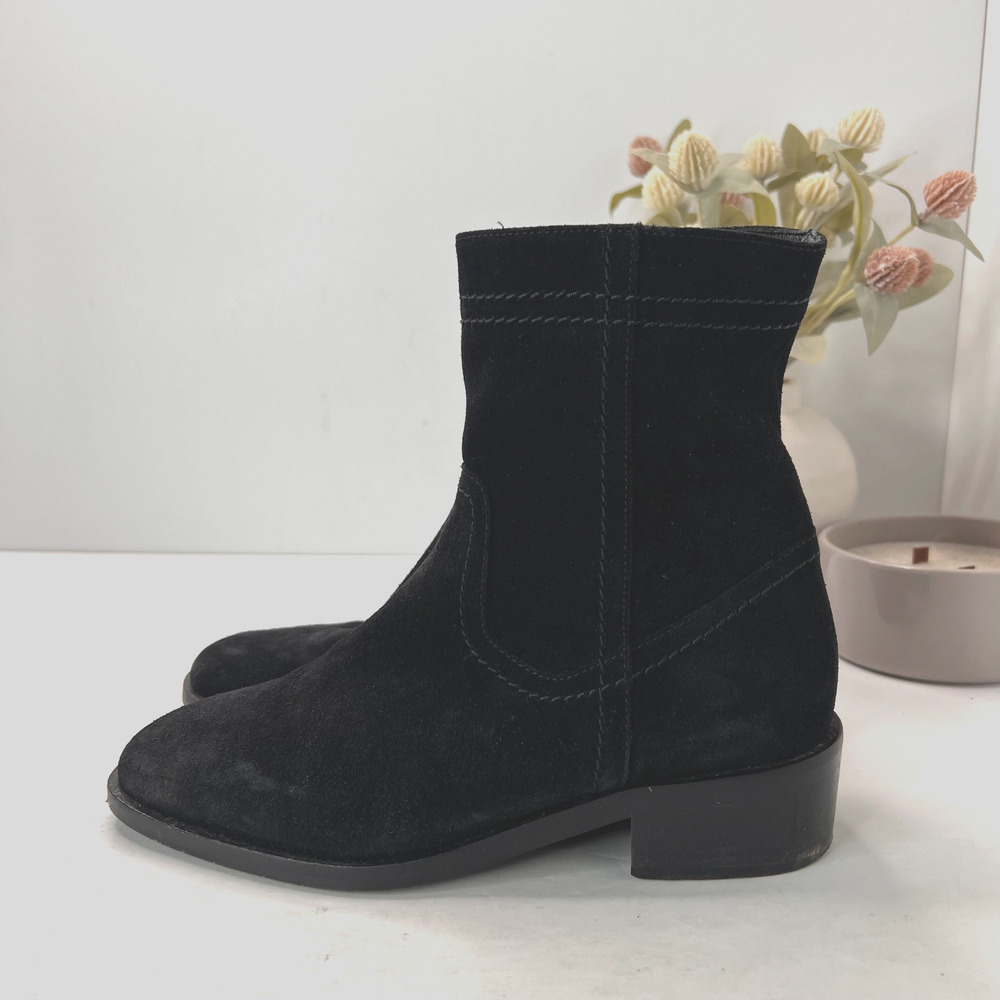 Aquatalia Caylee Suede Upper Side Zipper Ankle Booties Black Women 7.5M